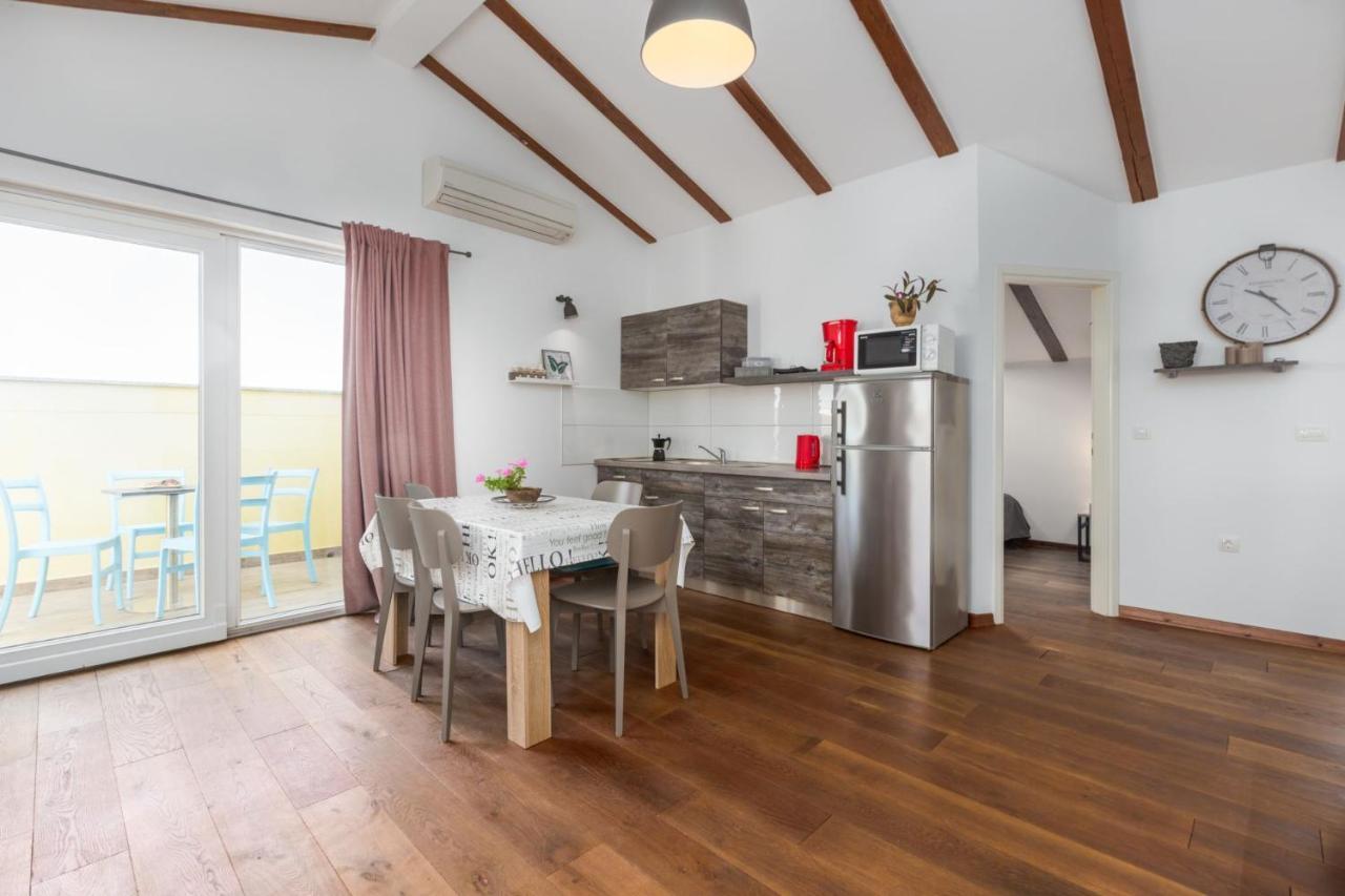 Rovinj Apartments Bagian luar foto