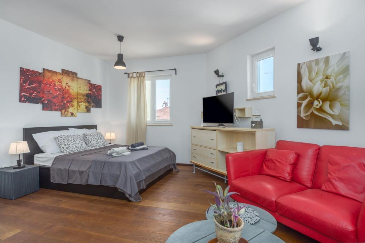 Rovinj Apartments Bagian luar foto